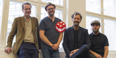 deLillos-Beckstrøm byr på seg selv